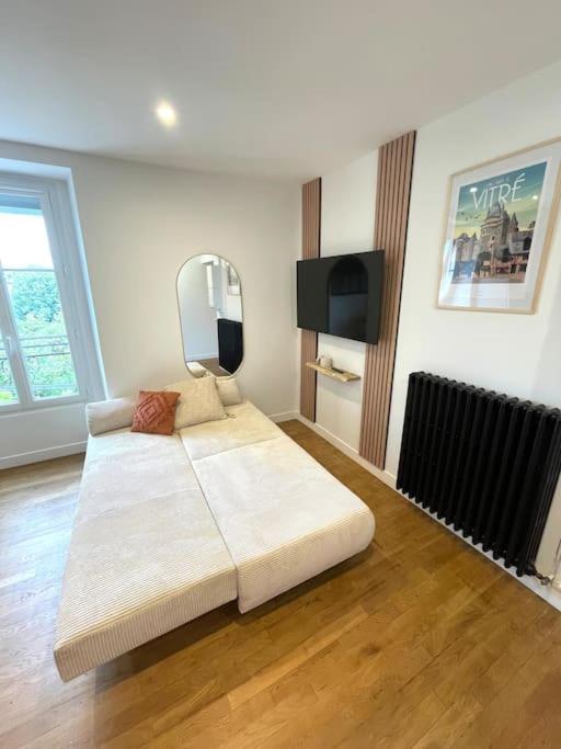 Appartement Calme Et Cosy Proche Centre Vue Chateau Vitré Exteriér fotografie